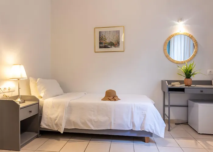 Bretagne Corfu (city)