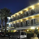 Bretagne Hotel Corfu (city)