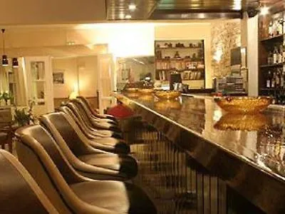 Bretagne Hotel 2*