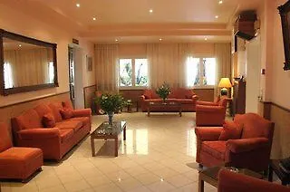Bretagne Otel 2*